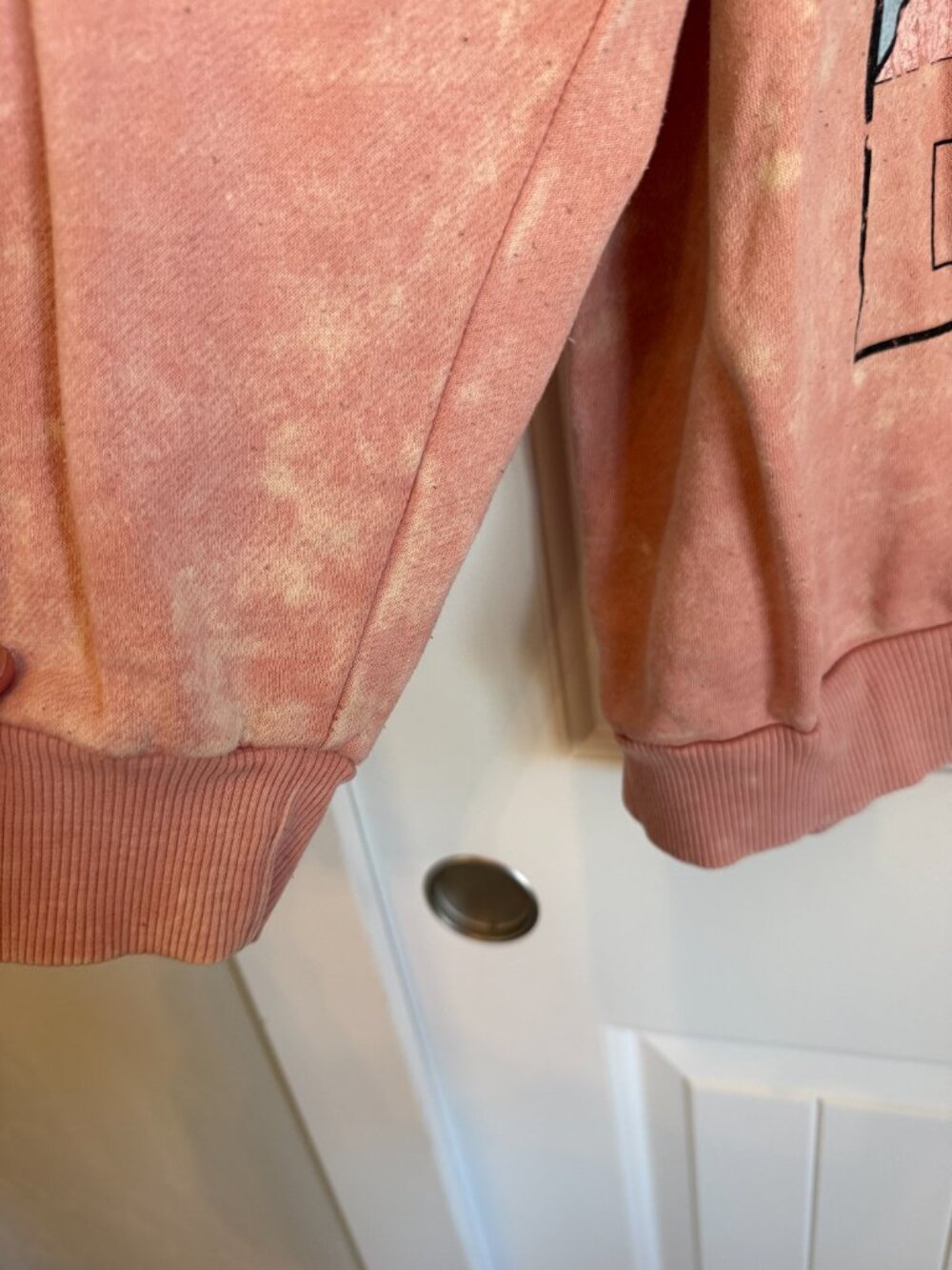 Pink "Choose Happiness" graphic sweatshirt. - Picture 3 of 6